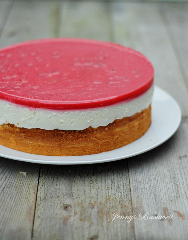 Baumkuchen-Torte mit Johannisbeerguss - Jennys Backwelt